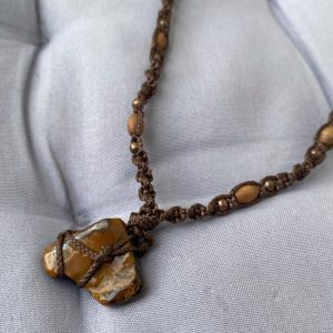 Necklace "Tiger's Gaze"